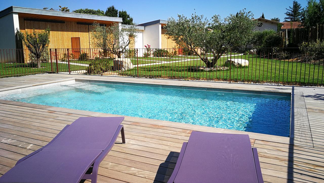 Maison D'Hotes Le Pre Gourmand - Adults Only Eyragues Eksteriør billede